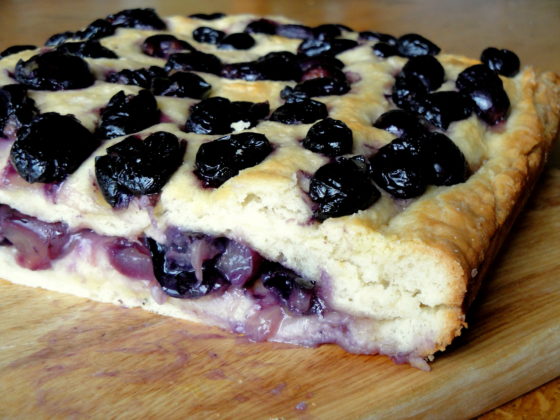In Celebration of La Vendemmia: Schiacciata con l’Uva (Focaccia with Grapes)
